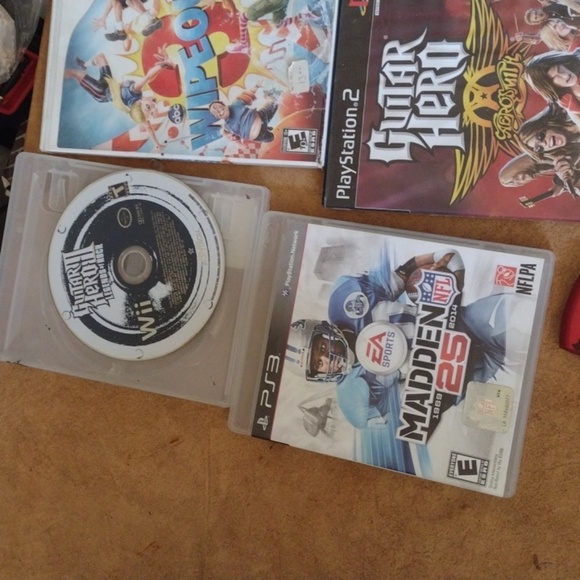 Assorted Video Game Collection - Picture 5 of 5